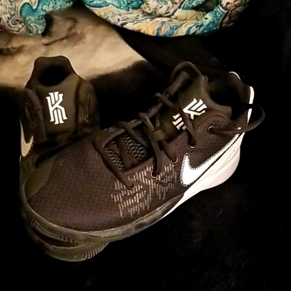 Youth 4.5 nike shoes